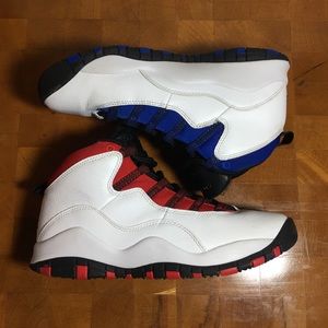 Westbrook 10’s (class of 06’) size 5.5Y